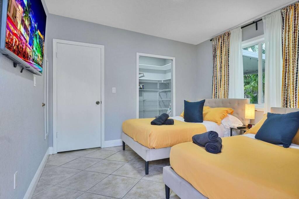 Escape Gameroom, Bar, Bbq, Spacious,King Bed, All Luxury Mattresses, Near Beach, 6 Blocks Away From Bars, Nite Clubs, Res, Shops Miami Dış mekan fotoğraf